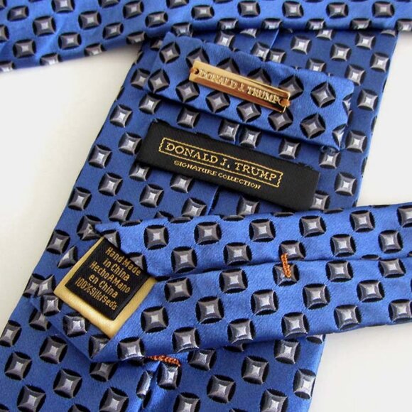 DONALD J. TRUMP Signature Collection geometric print neck tie - Picture 6 of 6